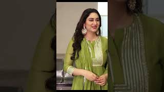 Disha Parmar seen at Mumbai Subs [upl. by Larisa]